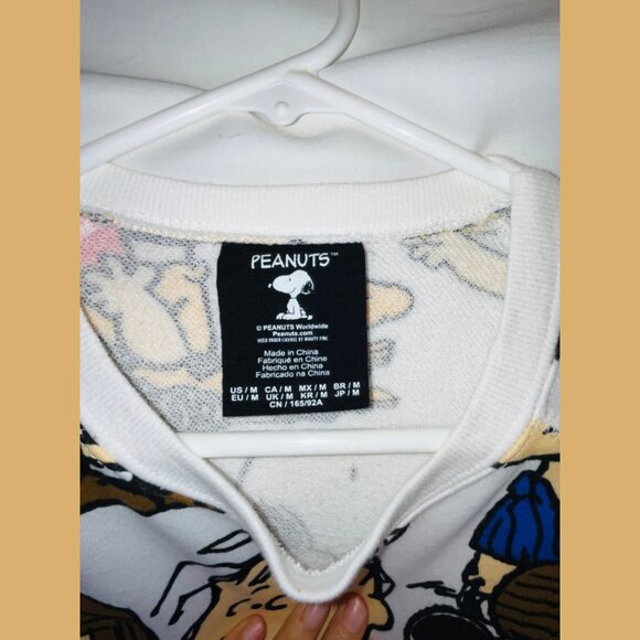Peanuts Sweatshirt - Size M - Picture 6 of 6